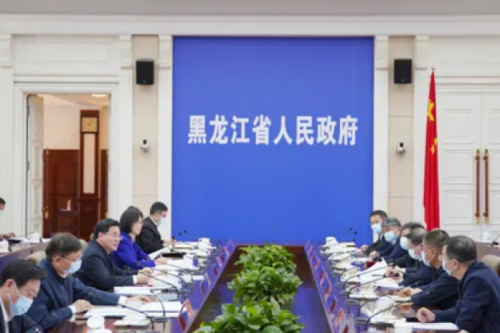 李寅董事長參加黑龍江省上市工作座談會，并代表上市公司做了典型發(fā)言