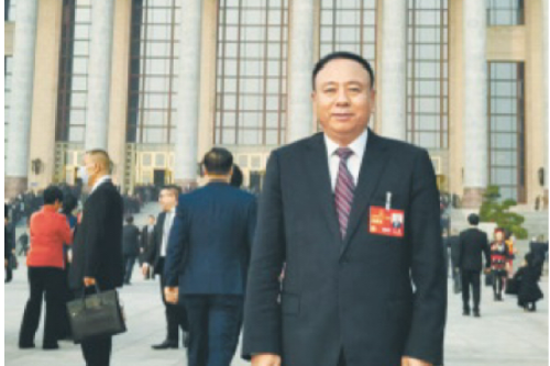 全國人大代表、九洲集團(tuán)董事長李寅：提高微電網(wǎng)利用率 推動能源結(jié)構(gòu)轉(zhuǎn)型