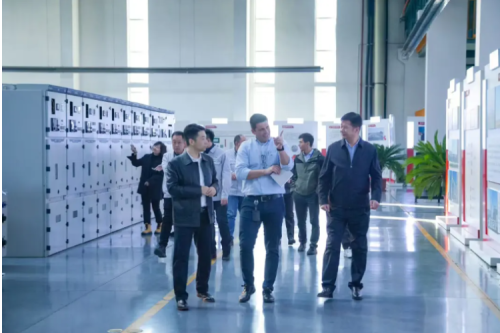 羅克韋爾亞太區(qū)制造總監(jiān)Ferdi一行蒞臨九洲集團參觀交流